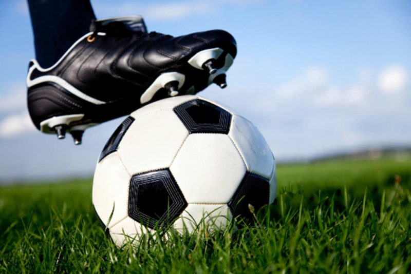 Benefícios do futebol que fará você chutar bolas o dia inteiro
